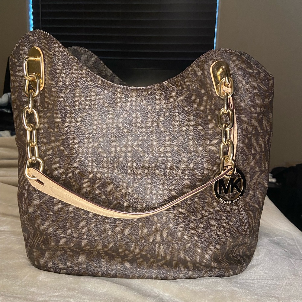 Large signature logo shoulder bag